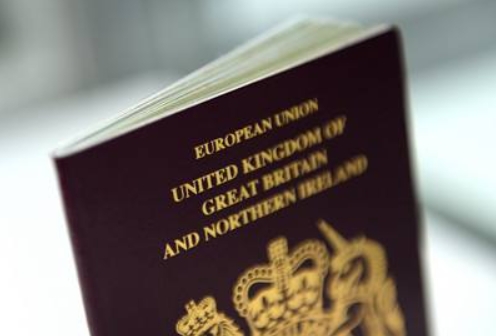 爱尔兰护照在英被抢空是怎么回事? 爱尔兰护照在英被抢空是怎么回事?